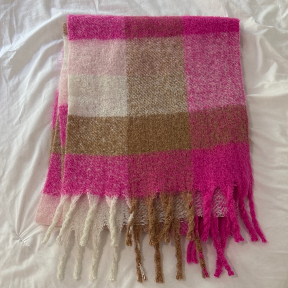 Ann Taylor LOFT- Pink and Brown Plaid Fringe Scarf